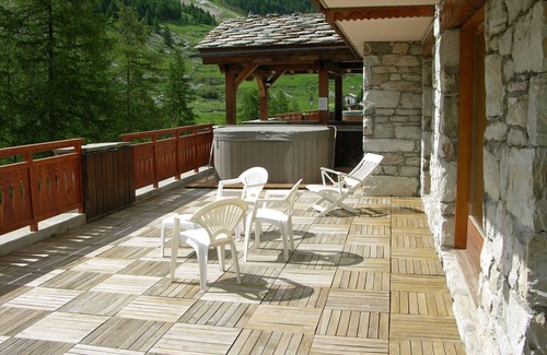 Val-d'Isere Apartment | Large & luxurious apartment in top of the range apartment at foot of slope