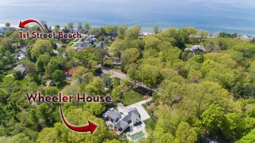 South Haven House | Large luxurious home - 2 blocks from nearest public beach - Private heated pool!