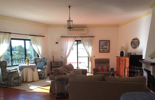 Penina Apartment | Large Luxury Family Apartment with poolside private terraces, WiFi, AC.