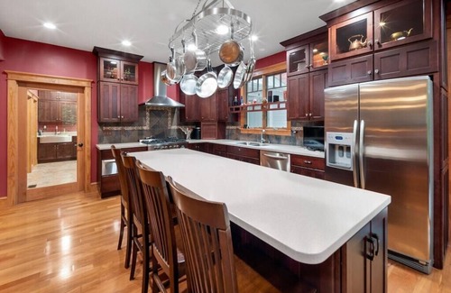 Lake Lure House | Large Luxury Home w/Hot Tub & Game Room with access to Rumbling Bald Resort