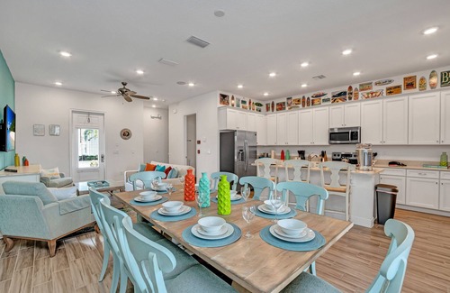 West Kissimmee Villa | Large Margaritaville Villa w/Private Pool + View
