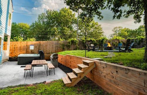 East Side House | Large Modern Home Centrally located With Hot Tub