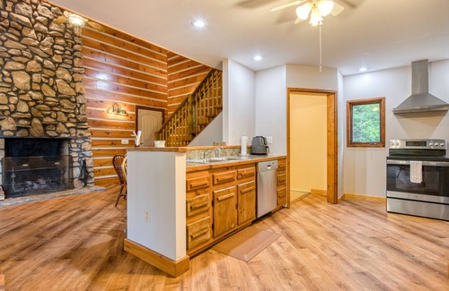 Sylva House | Large multi-level beauty with wrap-around deck, patio, AC, WiFi, wood fireplace