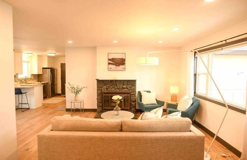 Moose Can Gully House | Large, newly renovated home in Missoula