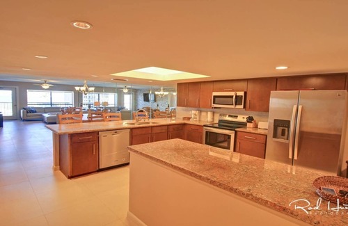 South Padre Island Condo | Large Oceanview Your Vacation Dreams Come True️