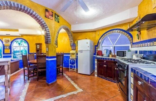 Colonia Andres House | Large Pool and Yard, Central Location, Corpus Christi Neighborhood