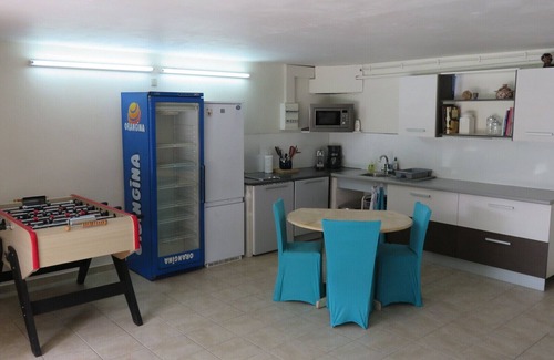 Nimes City Centre Villa | Large, pretty villa in the garrigue of Nîmes