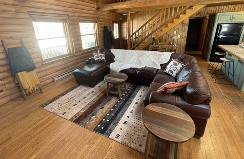 Elkhart Lake House | Large, private cabin for gatherings near famous Elkhart Lake