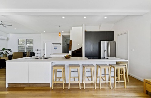 Bulli House | Large, private coastal retreat with lovely garden and short walk to the beach!