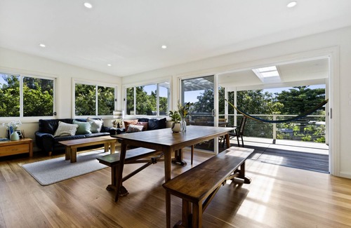 Bulli House | Large, private coastal retreat with lovely garden and short walk to the beach!