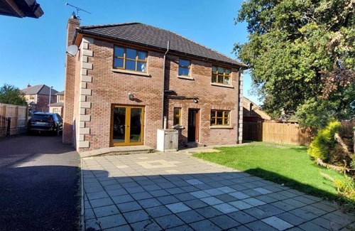 Dungiven House | Large private detached home