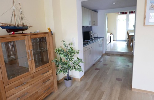 Blowatz Condo | Large, quiet vacation home (135 m²) - near Baltic Sea, island of Poel, pet friendly