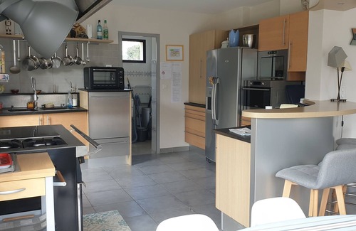 La Foret-Fouesnant Villa | Large recent town in enclosed garden, WI FI, parking