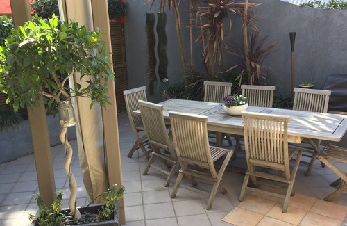 Balmain House | Large Townhouse 3km by Ferry from CBD