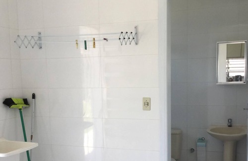 Lazaro House | Large townhouse in quiet street for 12 people