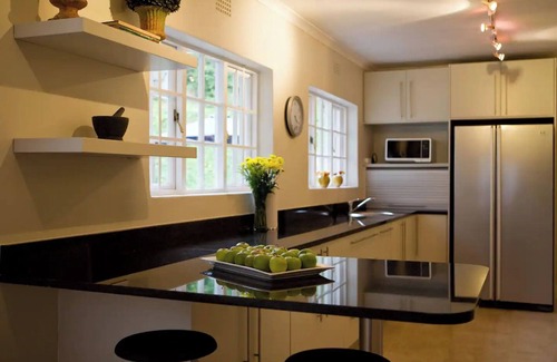 Newlands Villa | Large Villa in Constantia