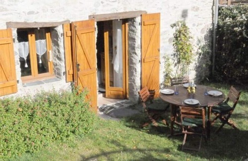 Luz-Saint-Sauveur Ski Chalet | large-volume chalet located between 3 ski resorts