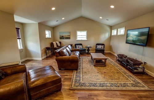 Crested Butte House | Large Wonderful In-Town 6BD/5.5BA House, Separate Guest BD/BA.
