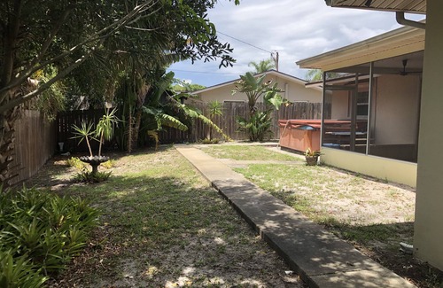 Largo House | Largo Home close to Pinellas Trail and Clearwater Beach