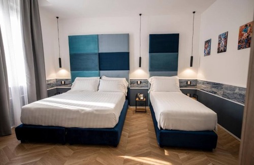 Quartieri Spagnoli House | LARGO MARADONA - Guest House