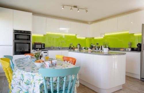Exmouth House | Lark Rise