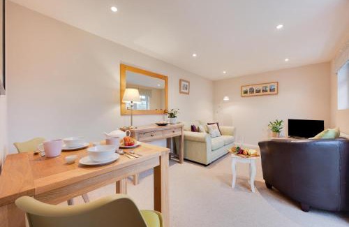 Debach House | Larksfield Snug