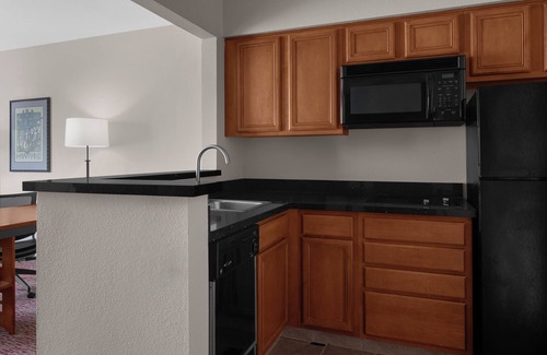 The East Side Hotel | Larkspur Landing Extended Stay Suites South San Francisco