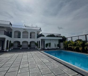 Hyderabad House | LaRosa VillaNova