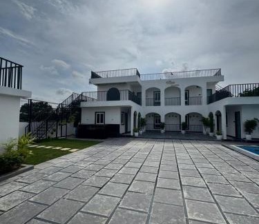Hyderabad House | LaRosa VillaNova