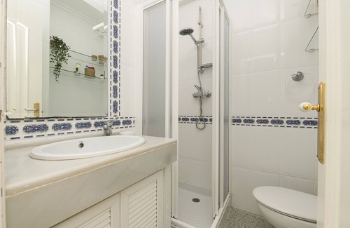 Cadiz House | LAS ADELFAS - Fantastic duplex apartment with free WiFi