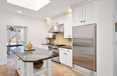 Northeast Santa Fe House | Las Alondras - Stunning Home, Large Outdoor Space, Hot Tub