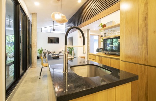 Avellanas Beach Villa | Las Avellanas Villas - Cook, relax and surf every day