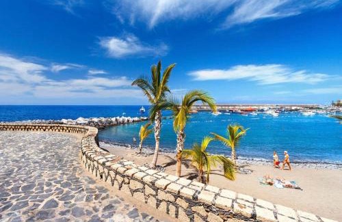 Playa San Juan Apartment | Las Brisas Playa San Juan By Paramount Holidays