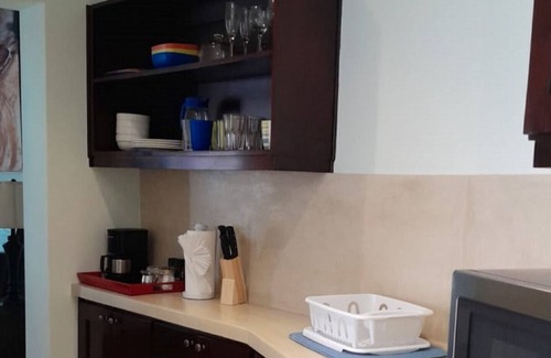 Las Catalinas Apartment | Las Catalinas - Studio Cazenovia centrally located, short walk to beach