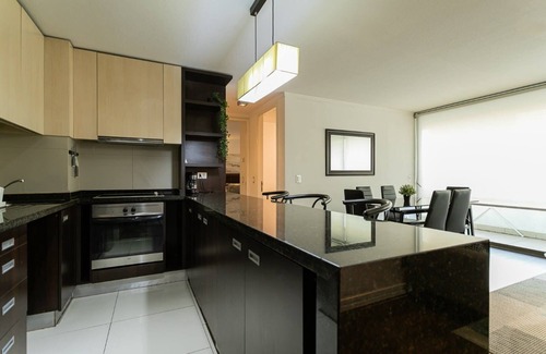 Vitacura Apartment | Las Condes Awaits: Spacious Apartment for 4