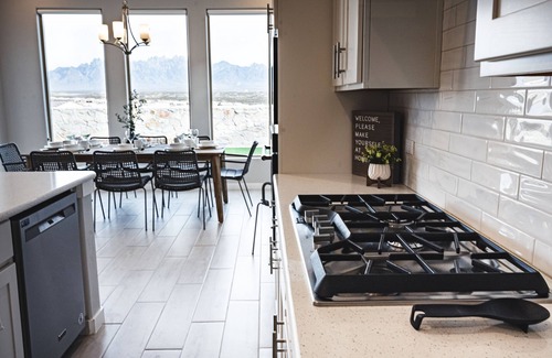 Las Cruces House | Las Cruces Beauty | Mountain Views | Pet Friendly