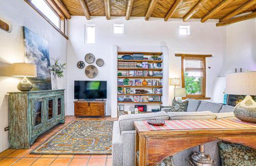 Mesilla Park House | Las Cruces Santa Fe-Style Adobe Home on 6 Acres!