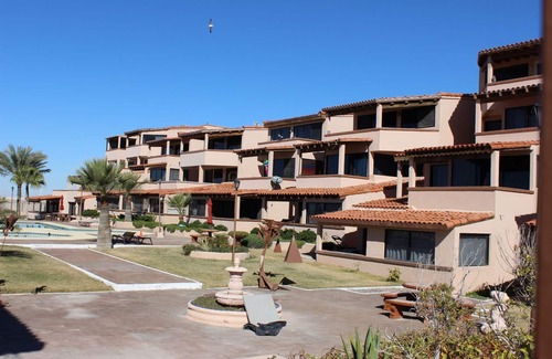 Bella Vista Condo | Las Gaviotas 2BR 402 by Casago