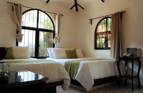 La Garita Hotel | Las Jaras Aguas Termales