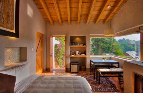 Valle de Bravo Hotel | Las Luciernagas Bed and Breakfast Adults Only