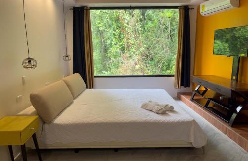 Flores Hotel | Las Luciernagas Hotel