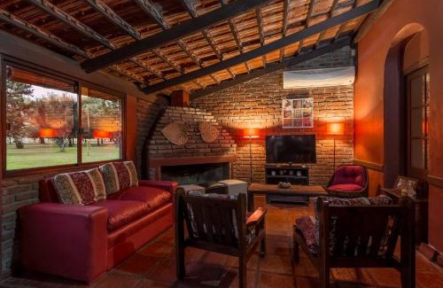 Colonia del Sacramento Ski Chalet | Las Martinas