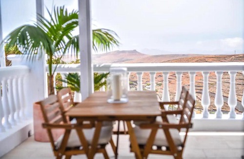Teguise Apartment | Las Nieves Suites
