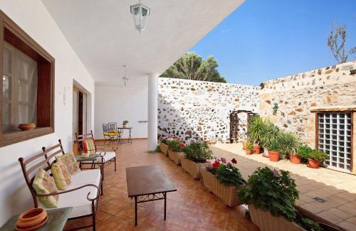 Pajara House | Las Raíces