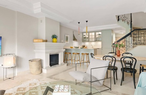 Marbella Cottage | Las Salinas Beach House, located in Marbella East