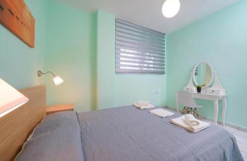 Chrisi Ammoudia Apartment | Las sirenas maisonnettes by the beach groundfloor and semi basement