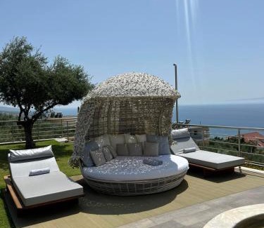 Diasella Apartment | Las Vergas - Enjoy our swimming pool in Kalamata, Greece