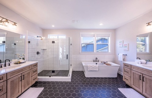Deer Mountain House | Last Chance! Labor Day Sale – $ave up to 40%!
