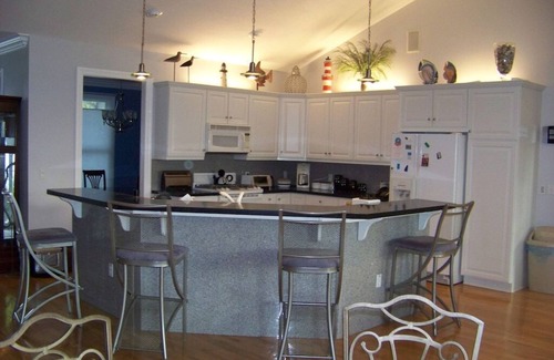 Forest Lake Heights House | Last minute booking special going on now. lakejamesrentals@gmail.com