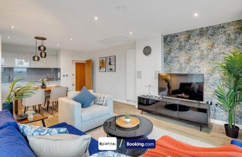 Camden Town with Primrose Hill Apartment | Last-Minute Grabs l Cozy Apt in Camden Town By Capital Retreats Short Lets & Serviced Accommodation London With Balcony, Free WiFi